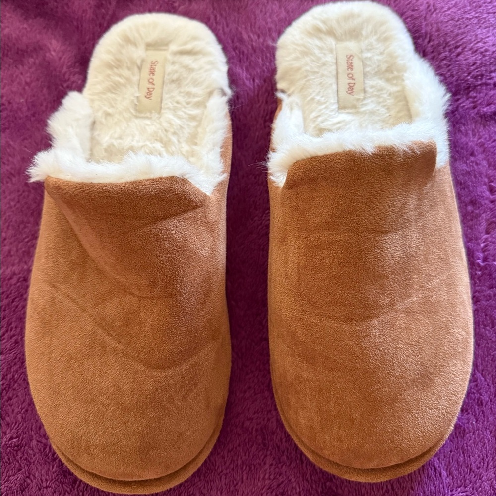 State of Day: Tan and Cream Moccasin Slippers with Plush Lining